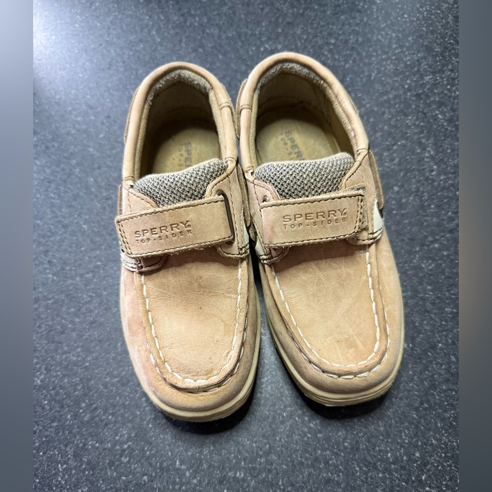 Sperry Kids Tan Boat Shoes size 10.5